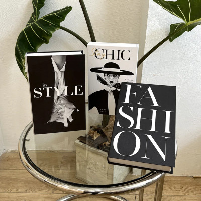 كتب للديكور تضفي جمال وفخامة للمكان ٣ كتب