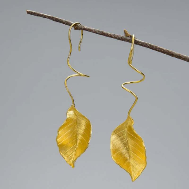 أقراط ورقة الشجر فضة 925 مصنوعة يدوياً مطلي ذهب