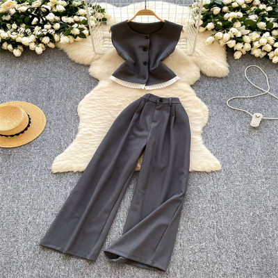 سترة ضئيلة عالية الخصر