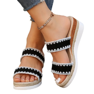 صنادل مسطحة منسوجة من الرافية للنساء مقاس كبير مفت...