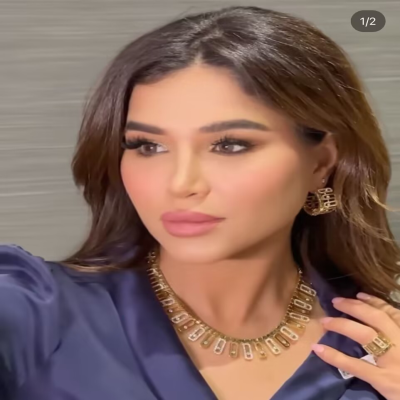 قلادة من تشيكوسلوفاكيا كريستال الفاخر