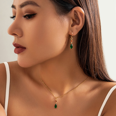 هندسية الأخضر الزركون كريستال قلادة المختنق قلادة...