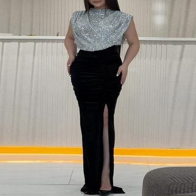 فستان سهرة نسائي أنيق بتصميم ترتر عصري ملفت ومثير