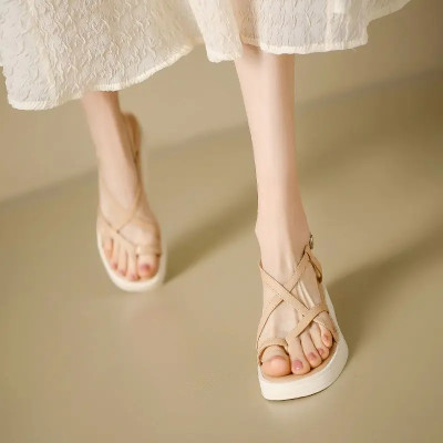 صندل نسائي حصري ماركة مميزة وجودة عالية