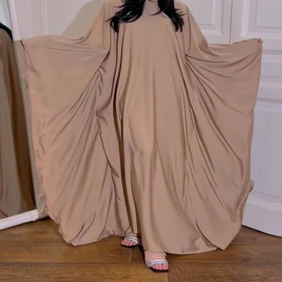 فستان نسائي مميز متفجر بالأنوثة والنعومة فستان و ج...