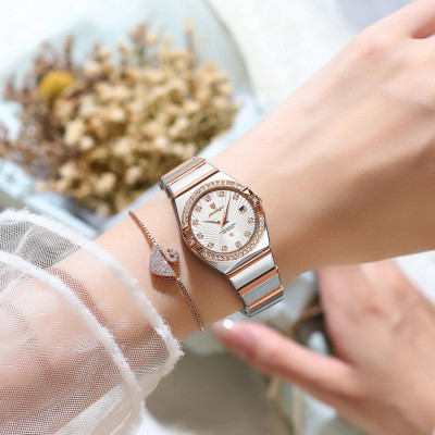 ساعة نسائية كوارتز أنيقة ومميزة ماركة POEDAGAR الف...