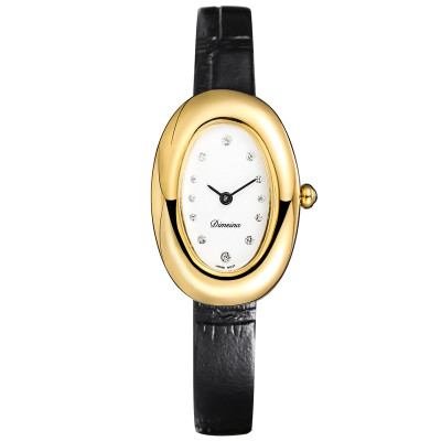 ساعة نسائية كوارتز جلدية بأرقام رومانية بتصميم بيض...