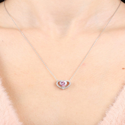 سلسال نسائي من الفضة بتصميم متفرد