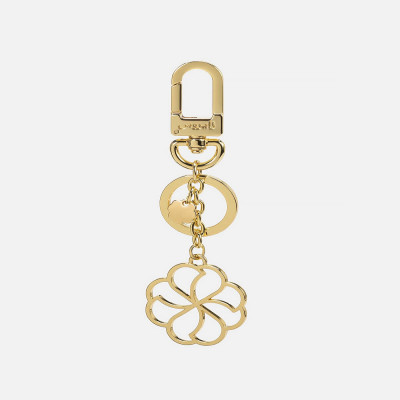 ميدالية مفاتيح بتصميم مميز بلون ذهبي