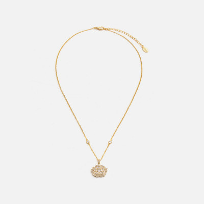 سلسلة نسائية بتصميم عصري بلون ذهبي