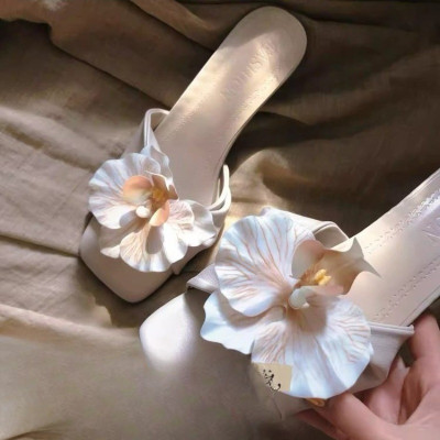 العلامة التجارية النساء الصنادل 2025 صيف جديد أنيق...