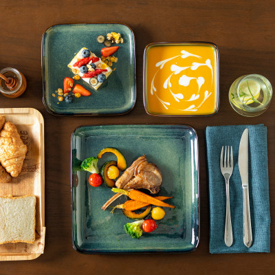 طقم من السيراميك للمائدة