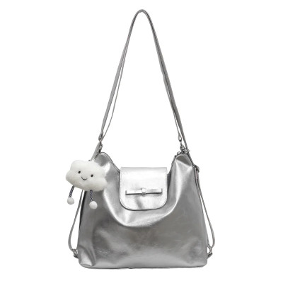 حقيبة نسائية مميزة ومتعددة الاستخدامات بتصميم لطيف...