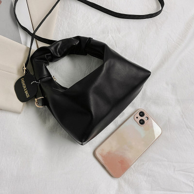 حقيبة نسائية كاجوال عصرية بتصميم لطيف