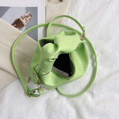 حقيبة نسائية كاجوال عصرية بتصميم لطيف