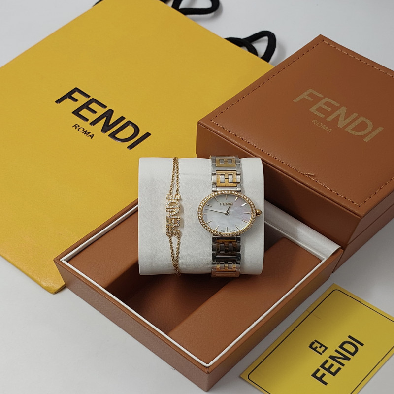 طقم ساعة و اسواره من ماركه فندي