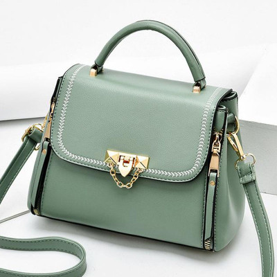 شنطة كتف جلدية فاخرة