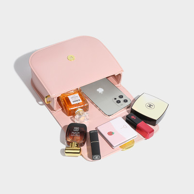 شنطة يد فاخرة