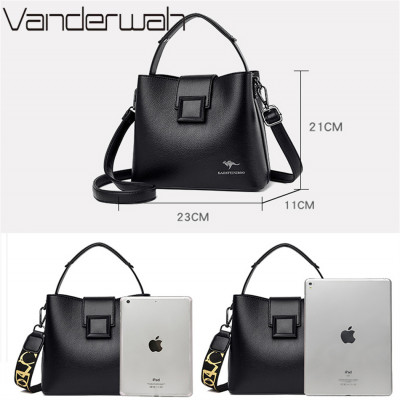 شنطة يد جلد ناعم بـ 3 طبقات