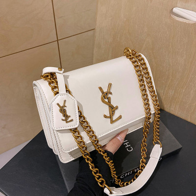 حقيبة يد نسائية فاخرة بسلسلة من جلد البولي يوريثان...