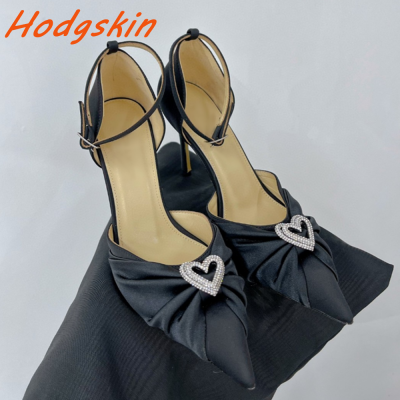 Butterfly Knot Pleated Pumps Women Pointed Toe Shi...