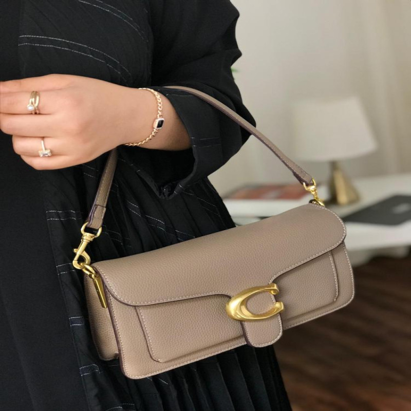 شنطة كوتش تابي بني شيك 26سم