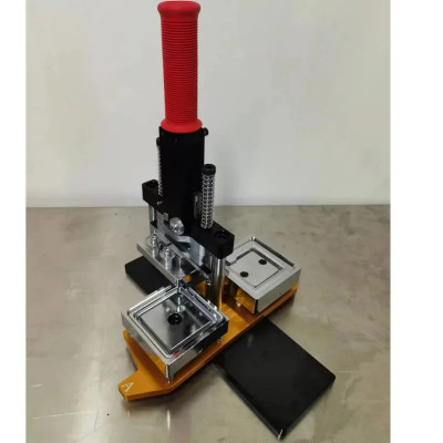 ماكينة ضغط ثلاجة مربعة ، غلاف معدني دوار ، قطاعة و...