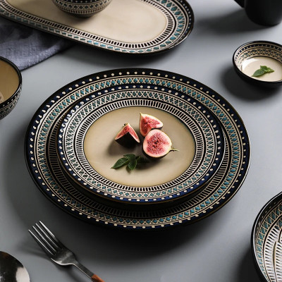 مجموعة أدوات المائدة في الهواء الطلق ، وعاء السيرا...