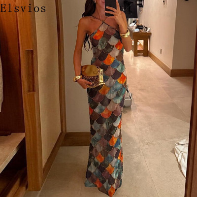 فستان مثير ضيق بدون ظهر