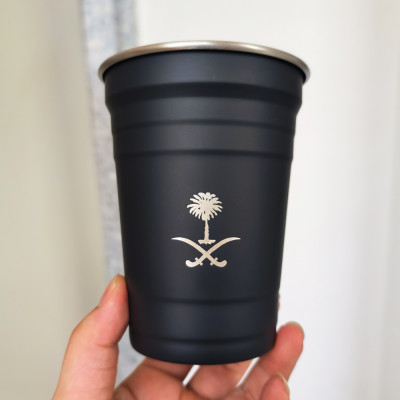 الشعار الوطني للسعودية ، كوب شاي من الفولاذ المقاو...