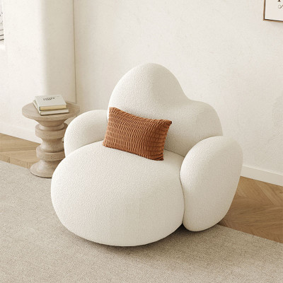 أريكة مريحة ومريحة لغرفة المعيشة ، بيضاء ، نظيفة ،...