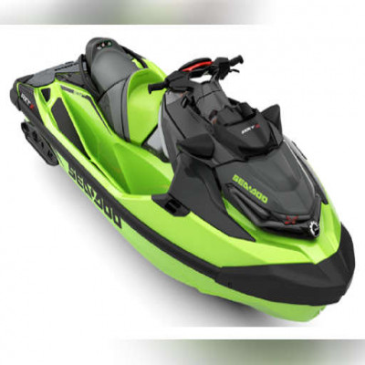 موجة قارب جت سكي موجة قارب جت سكي موتور قارب