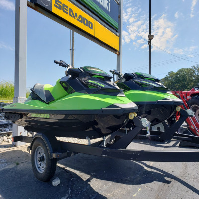 موجة قارب جت سكي موجة قارب جت سكي موتور قارب