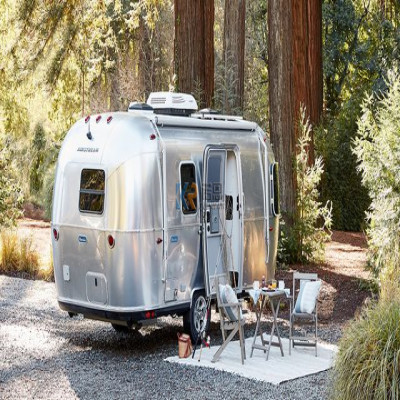 مقطورة طعام Airstream مع مُعدّات مطبخ كاملة ، شاحن...