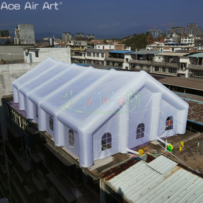 العرف العملاق مقاوم للماء نفخ خيمة الزفاف الأبيض ظ...