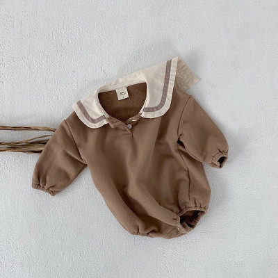 ملابس الطفل بحار طوق