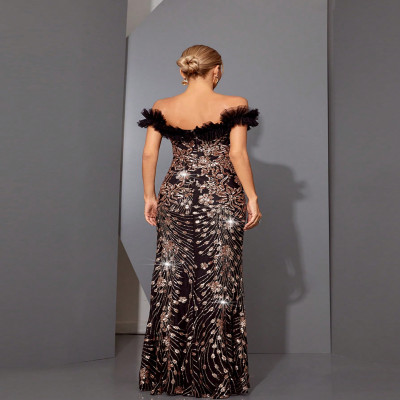 يتم وضع Mgiacy المرقعة المكشكشة المصنوعة من التول...