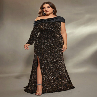 فستان طويل من Mgiacy غير متماثل بأكمام طويلة ومزين...