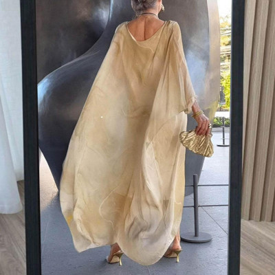 فستان نسائي