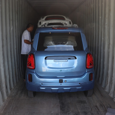 سيارة كهربائية مغلقة KEYU ، مركبة سيارة بأربع عجلا...