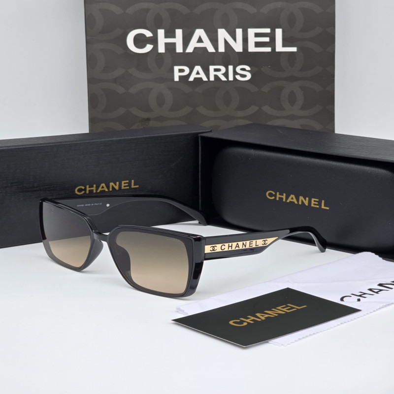 نظارة شمسية نسائية من ماركة شانيل CHANEL