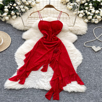 فستان نسائي