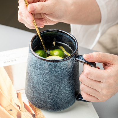 700 مللي أوروبا الرجعية السيراميك كوب مع ملعقة الق...