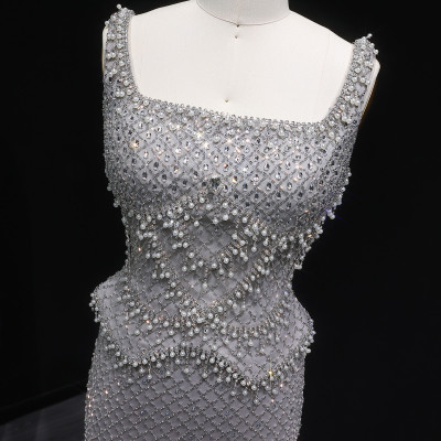 شارون سعيد فستان سهرة فاخر دبي رمادي مستقيم مع أشر...