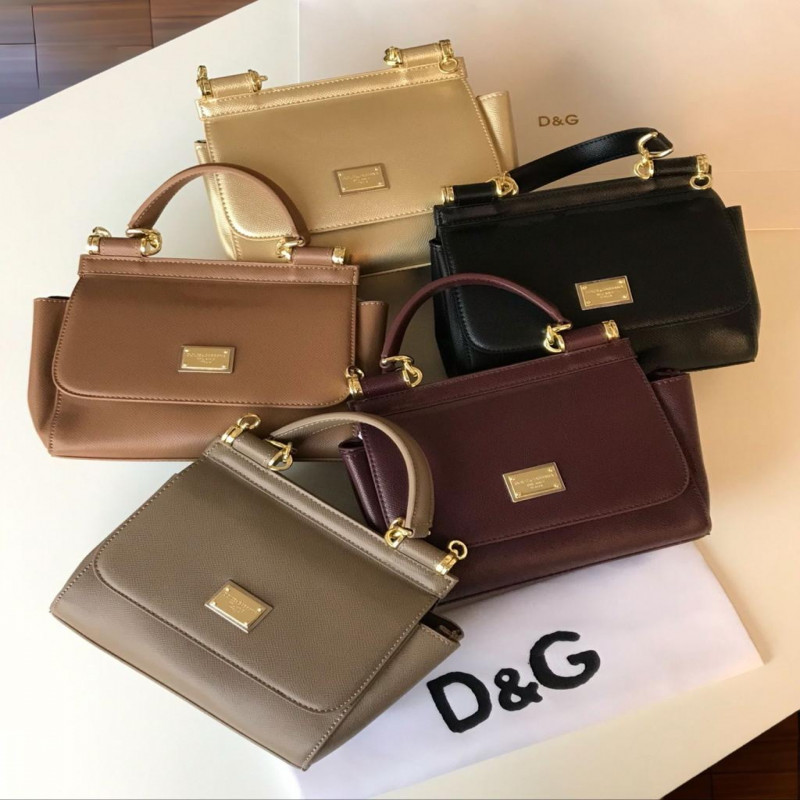 شنطة نسائية من ماركة دولتشي اند غابانا D&G