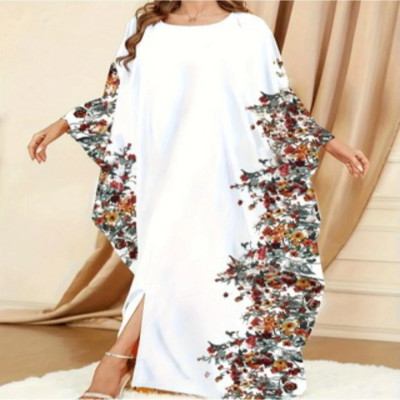 جلابية نسائية راقية بتصميم فري سايز أنيق