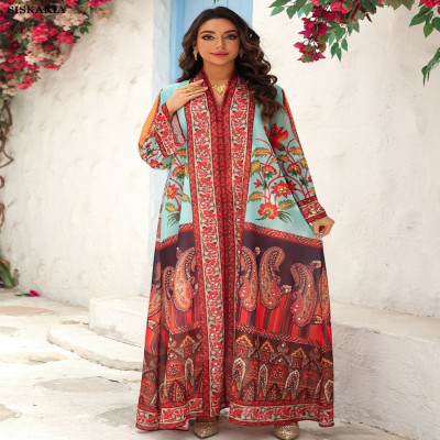 فستان ماكسي فاخر مطبوع عليه زهور من Siskakia Dubai...