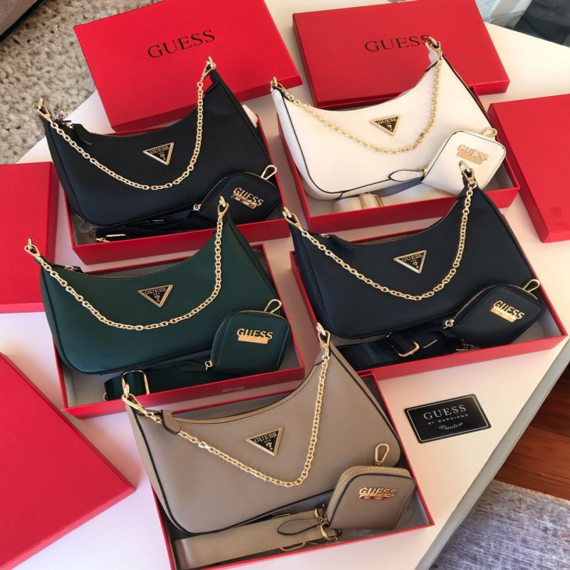 شنطة نسائية من ماركة جيس GUESS