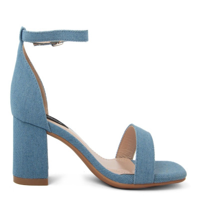 موقف الموضة - Fashion Stand