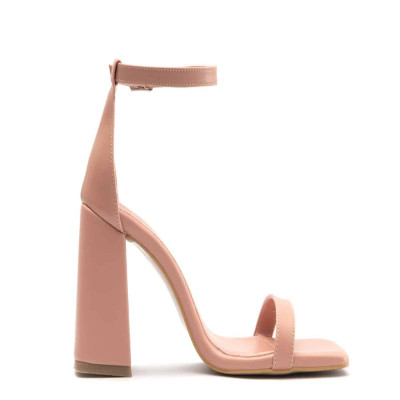 موقف الموضة - Fashion Stand